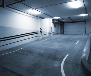 Ciepło i cisza – izolacyjność bram w budynkach