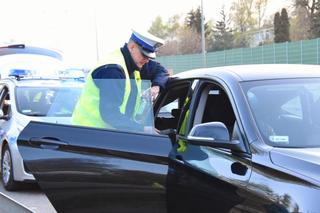 Horror na S8. Obywatelskie zatrzymanie pijanego kierowcy. Wydmuchał prawie 3 promile