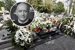 Grób Jerzego Dziewulskiego pokryło morze kwiatów. Wśród nich wieniec od ważnego polityka 