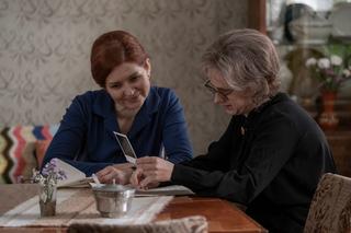 Stulecie Winnych 3 odc. 39. Andzia (Barbara Wypych), Ania (Urszula Grabowska)