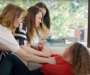 Zeynep będzie przetrzymywana przez porywacza, a Yildiz przyłapie Melis na rozmowie z przestępcą. Ghonul i Bulent zaczną odchodzić od zmysłów, a Ege trafi na trop.