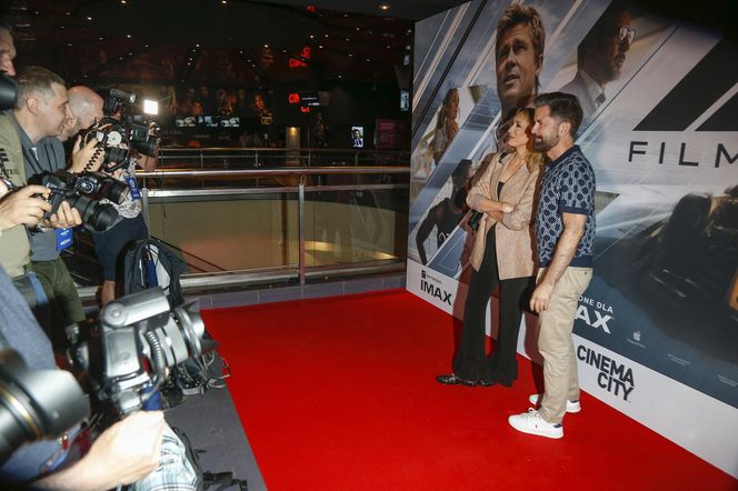 Gwiazdy na premierze „F1” rozbiły się o styl. Werner na podium, reszta w strefie awaryjnej