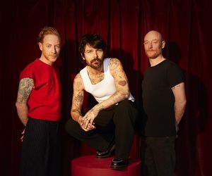 Biffy Clyro w hołdzie jedności i wspólnocie. Zespół wydał nowy singiel