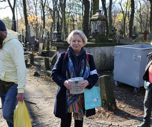 Cmentarze w Polsce 1 listopada