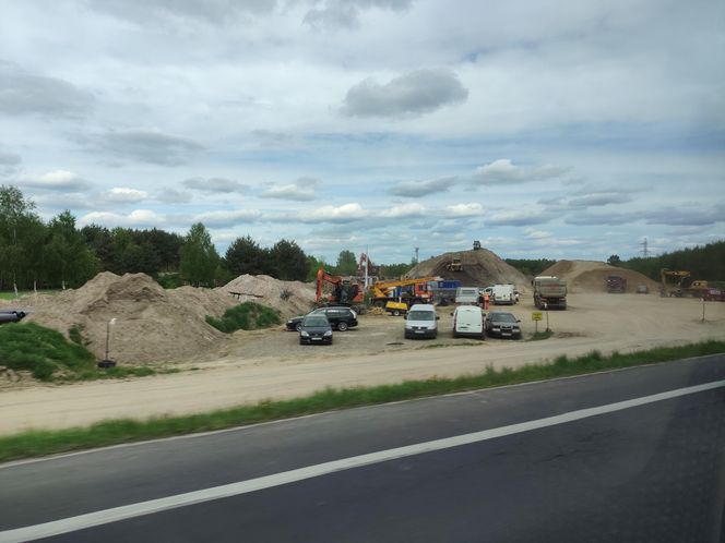 Z tygodnia na tydzień widać zmiany. Byliśmy na budowie drogi S19