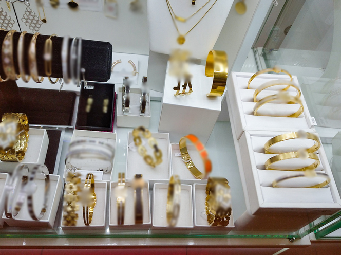 Podrabiana biżuteria w galeriach handlowych w Lublinie. KAS przejęło prawie 300 sztuk