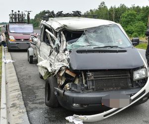 Tragiczny wypadek. Dwie osoby nie żyją. Poważne utrudnienia