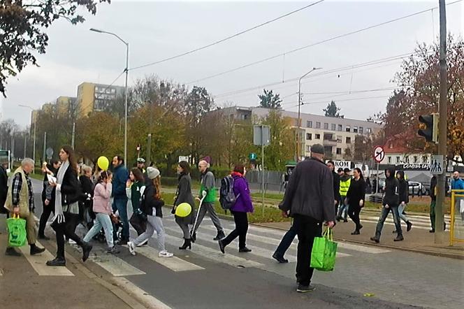 Dzień Wszystkich Świętych na Cmentarzu Centralnym w Szczecinie