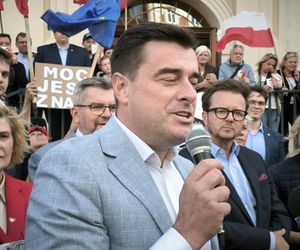 Wiec zwolenników Rafała Trzaskowskiego w Lesznie 