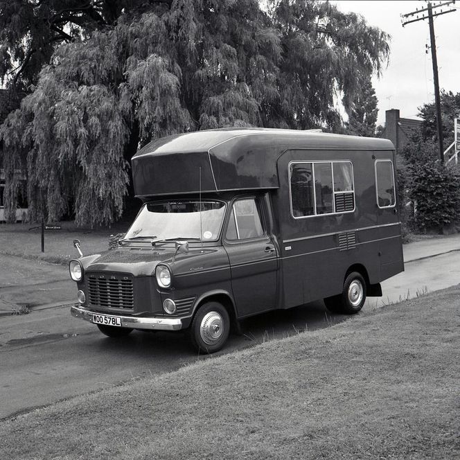 Ford Transit (1973)