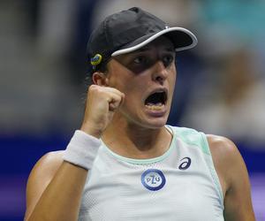 Iga Świątek w finale US Open!!! Wspaniała Polka wywalczyła awans po szalonym meczu! Świątek - Sabalenka RELACJA NA ŻYWO WYNIK