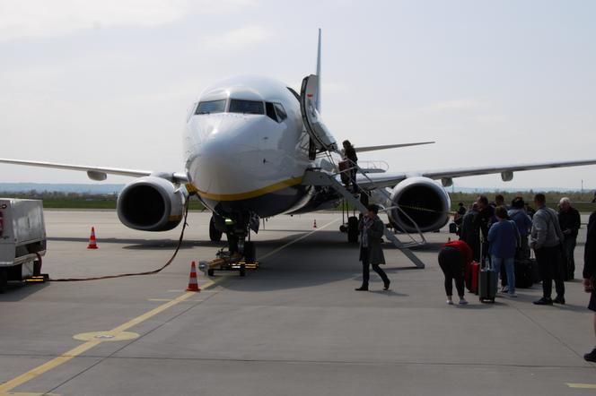 Coraz więcej pasażerów na lotnisku w Jasionce. W wakacje polecimy do 12 krajów   