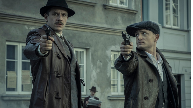 Ludzie i Bogowie. Obsada, bohaterowie, kto jest kim w nowym serialu zamiast Stulecia Winnych? - ZWIASTUN