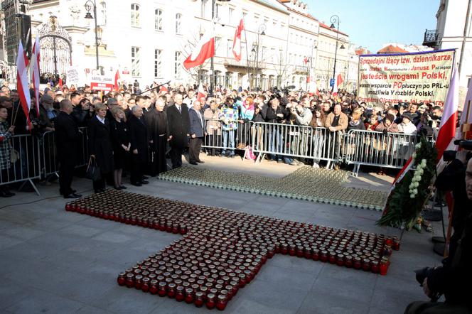 OBCHODY ROCZNICY KATASTROFY SMOLEŃSKIEJ