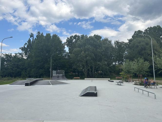 Skatepark w Dąbiu