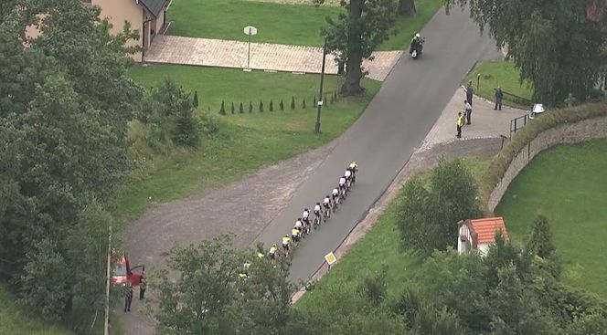 Wystartował drugi etap Tour de Pologne 2025. Górska trasa Karpacz-Karpacz 