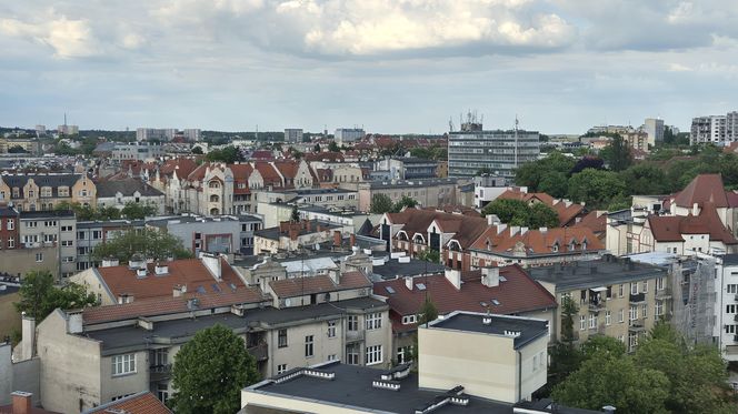 Olsztyn z lotu ptaka. Tak wygląda miasto z wieży ratuszowej