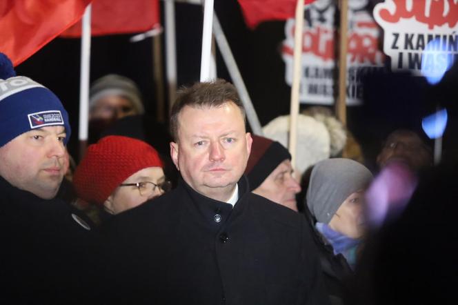 Manifestacja pod więzieniem, w którym przebywa Maciej Wąsik