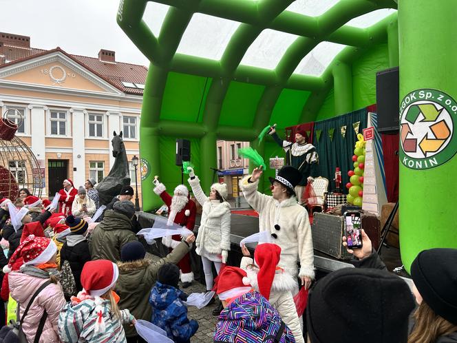 Mikołajki na Placu Wolności w Koninie