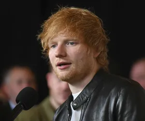 Ed Sheeran w roli bezdomnego narkomana. Nadchodzi nowa komedia z muzykiem w obsadzie