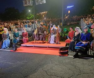 Małopolskie Królewskie Widowisko na Wiśle w ramach 24. Parady Smoków