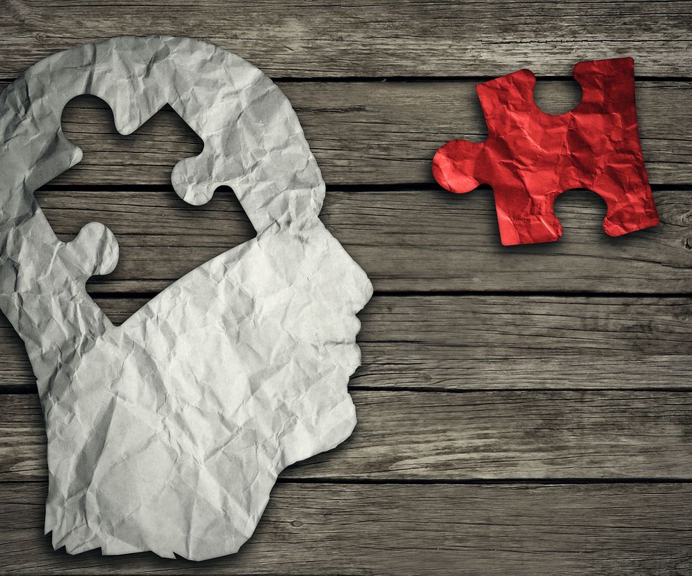 Gruźliczaki, zarówno gruźliczaki wewnątrzczaszkowe jak i gruźliczaki  kanału nerwowego, to jedna z form manifestacji gruźlicy ośrodkowego  nerwowego.