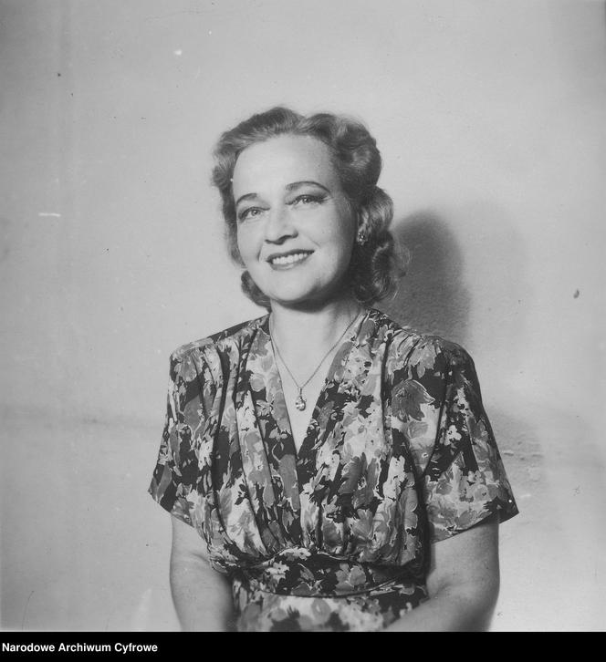 Nieznana kobieta, 1946 rok