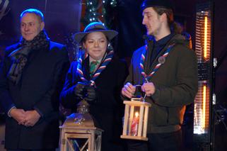 Betlejemskie światełko dotarło do Bydgoszczy. Wyjątkowe życzenia dla mieszkańców