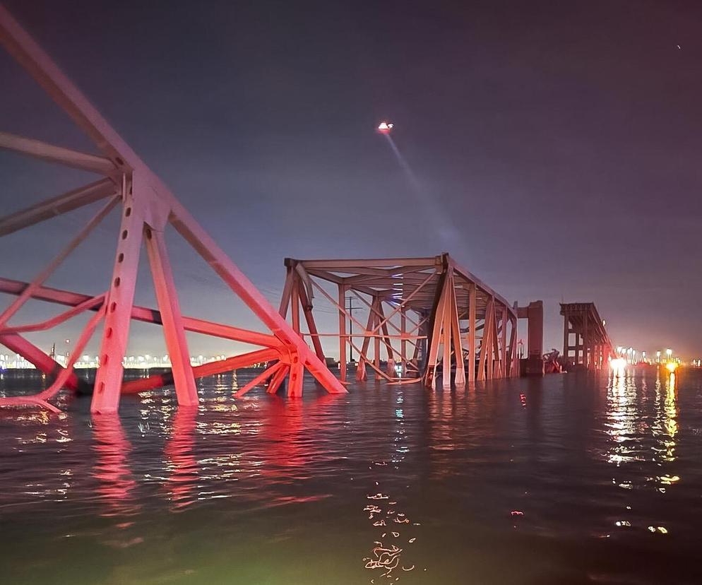 W Baltimore zawalił się most