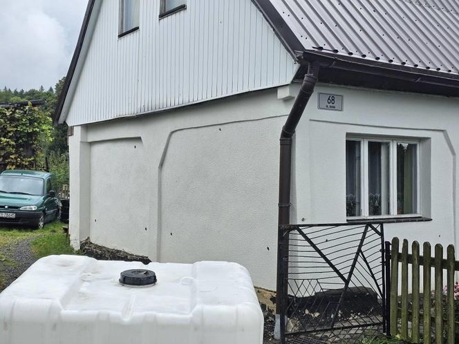 "Dostrzec, zrozumieć, ocalić – Domy przysłupowe". Projekt inwentaryzacji domów przysłupowych zainicjowany przez Małgorzatę Maszkiewicz (Dolina Domów Przysłupowych) - powstała bogata dokumentacja oraz zdjęcia