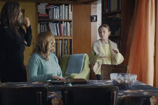 M jak miłość odc. 1863. Magda (Anna Mucha), Julia (Marta Chodorowska), Nadia (Mira Fareniuk)