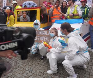 Kortowiada 2025. Studenci nie zawiedli. Zobacz najlepsze przebrania z Parady Wydziałów!