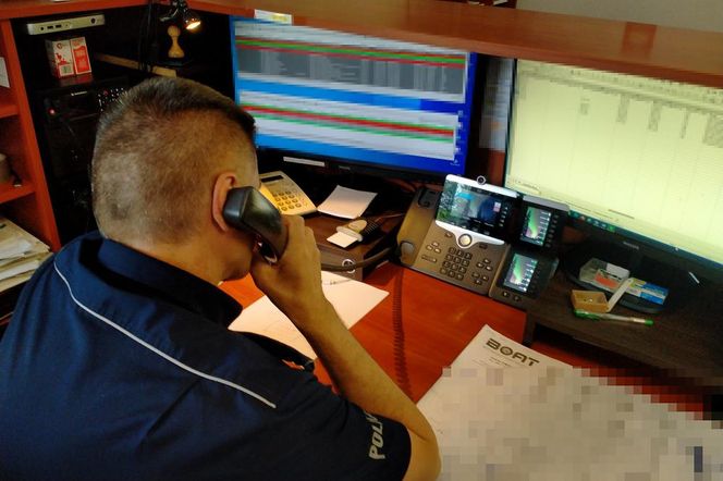 Targówek: Pijana matka zaatakowała policjantów! Dzieci trafiły do Domu Dziecka