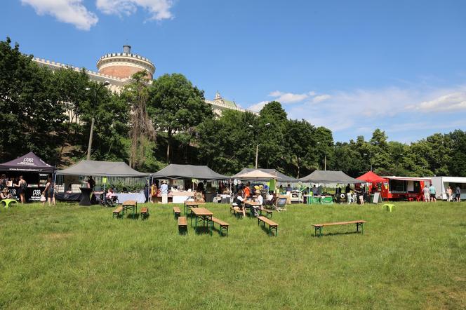 Pierwszy tegoroczny „Brunch pod chmurką” w Lublinie za nami. Było dobre jedzenie, muzyka i prelekcje