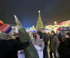 Ekipa Eski rozdaje Wam choinki