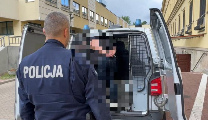 Pijany kierowca z Gruzji potrącił kobietę na pasach i uciekł. Zatrzymano go po krótkim pościgu