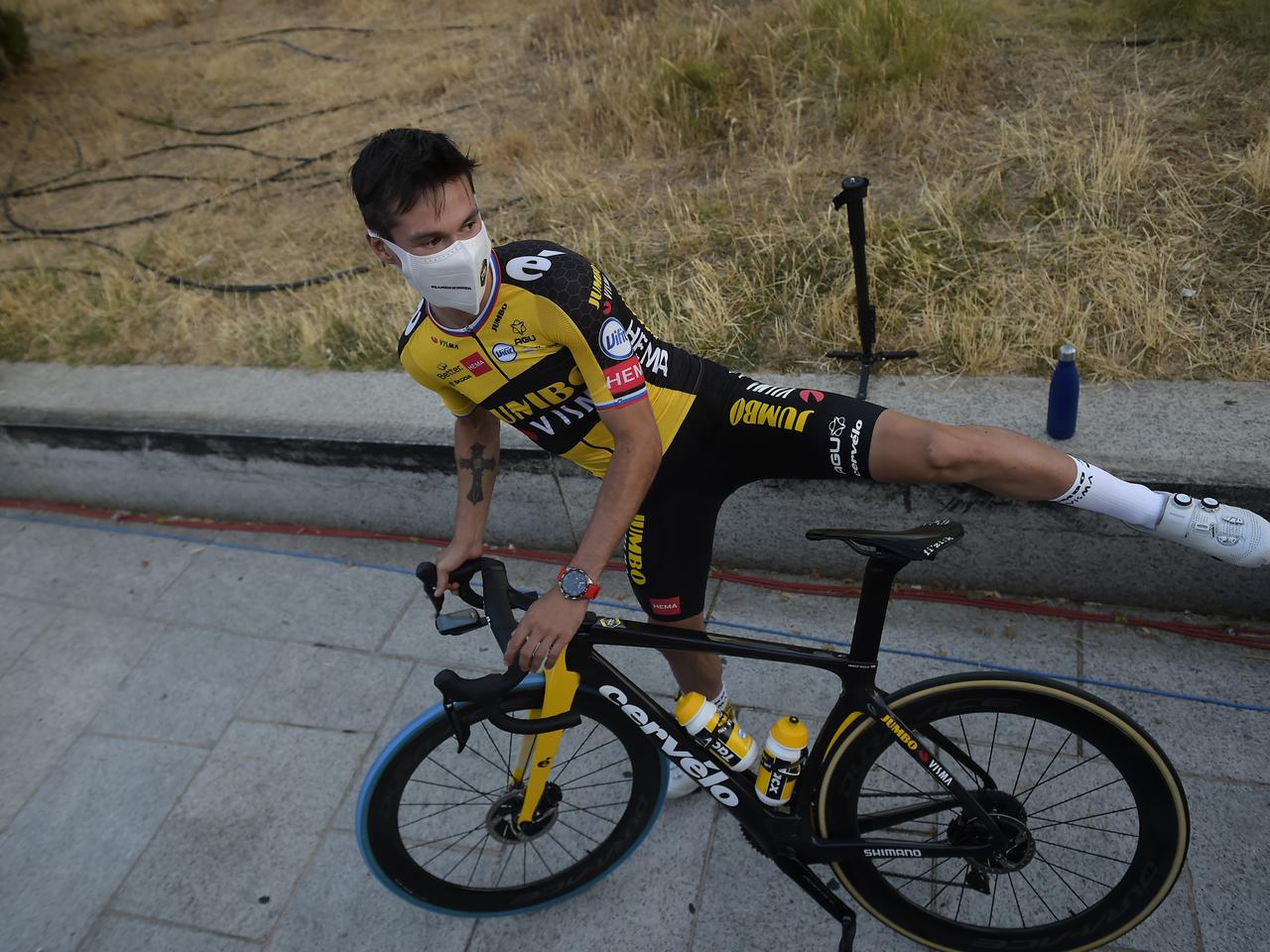 Upadek Primoža Roglicia. Słoweniec stracił koszulkę lidera Vuelty