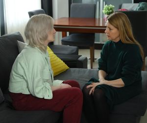 Na Wspólnej odc. 3434. Nina (Liliana Jakubowska), Renata (Marta Jankowska)