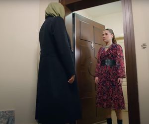 W domu Bulenta dochodzi do awantury, a Cavidan odnajduje Silę i, zachwycona bogactwem Kuzeya, próbuje zeswatać go z córką.