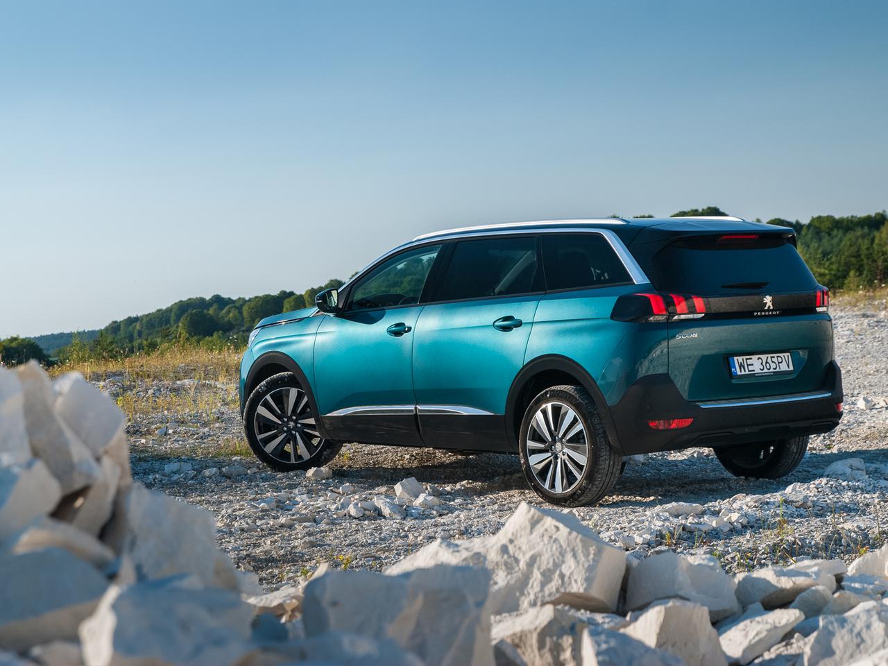 Peugeot 5008 1.6 BlueHDi 120 KM Allure