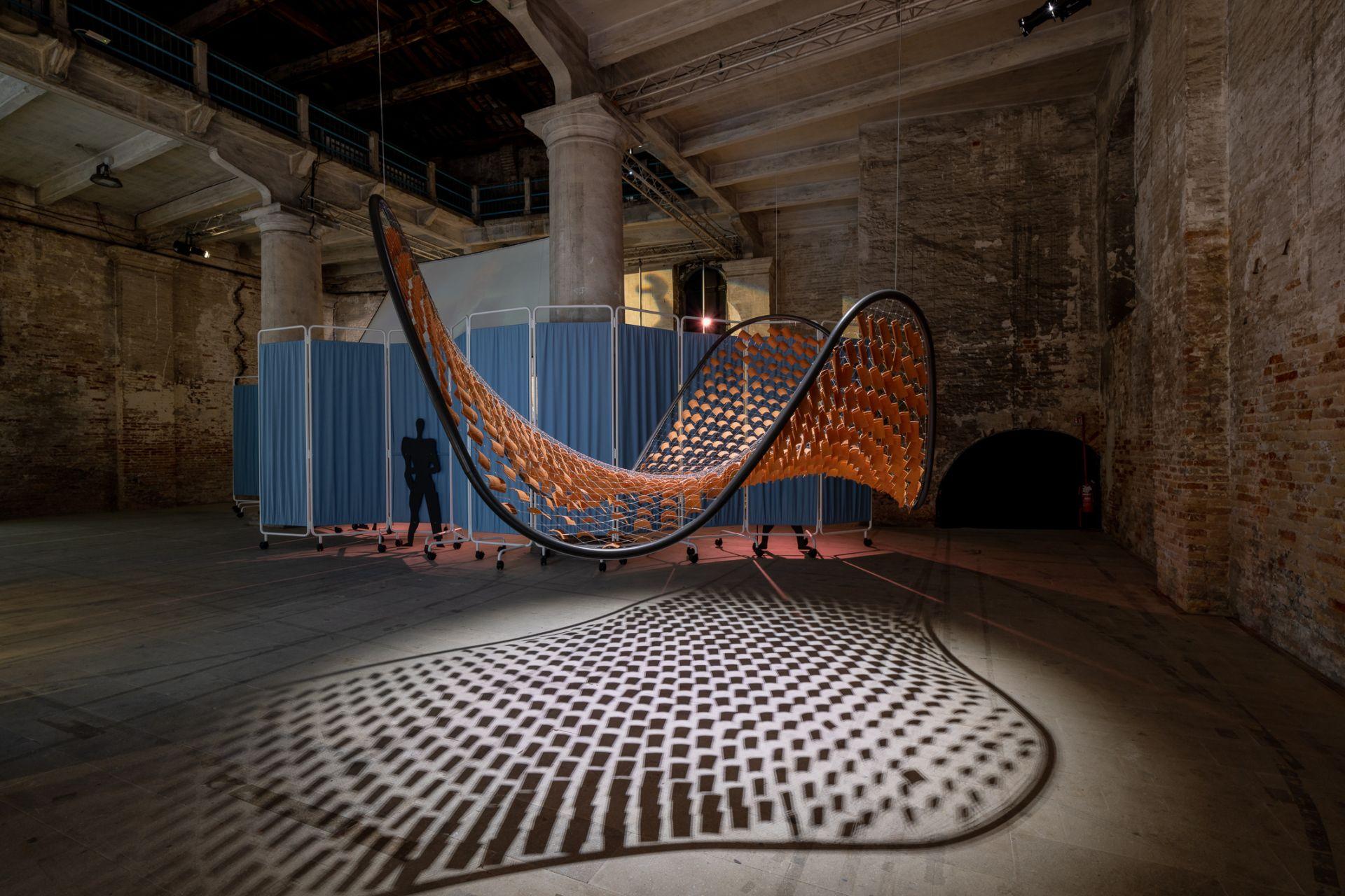 Biennale architektury w Wenecji 2021: miniprzewodnik Marcina Bratańca i Urszuli Forczek-Brataniec