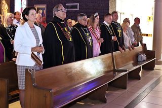 Polonia modliła się przy relikwiach pierwszego świętego millenialsa