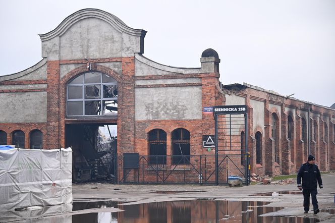 Pożar w Gdańsku ugaszony. Na pogorzelisko wkraczają policjanci 