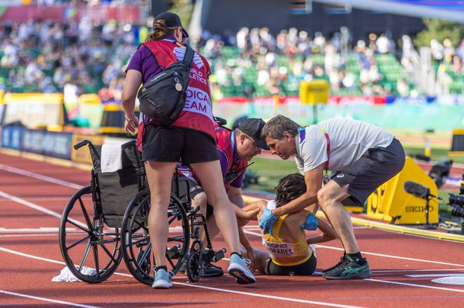 DRAMAT na MŚ w lekkoatletyce! Zawodniczka zasłabła na mecie. Zwozili ją na wózku