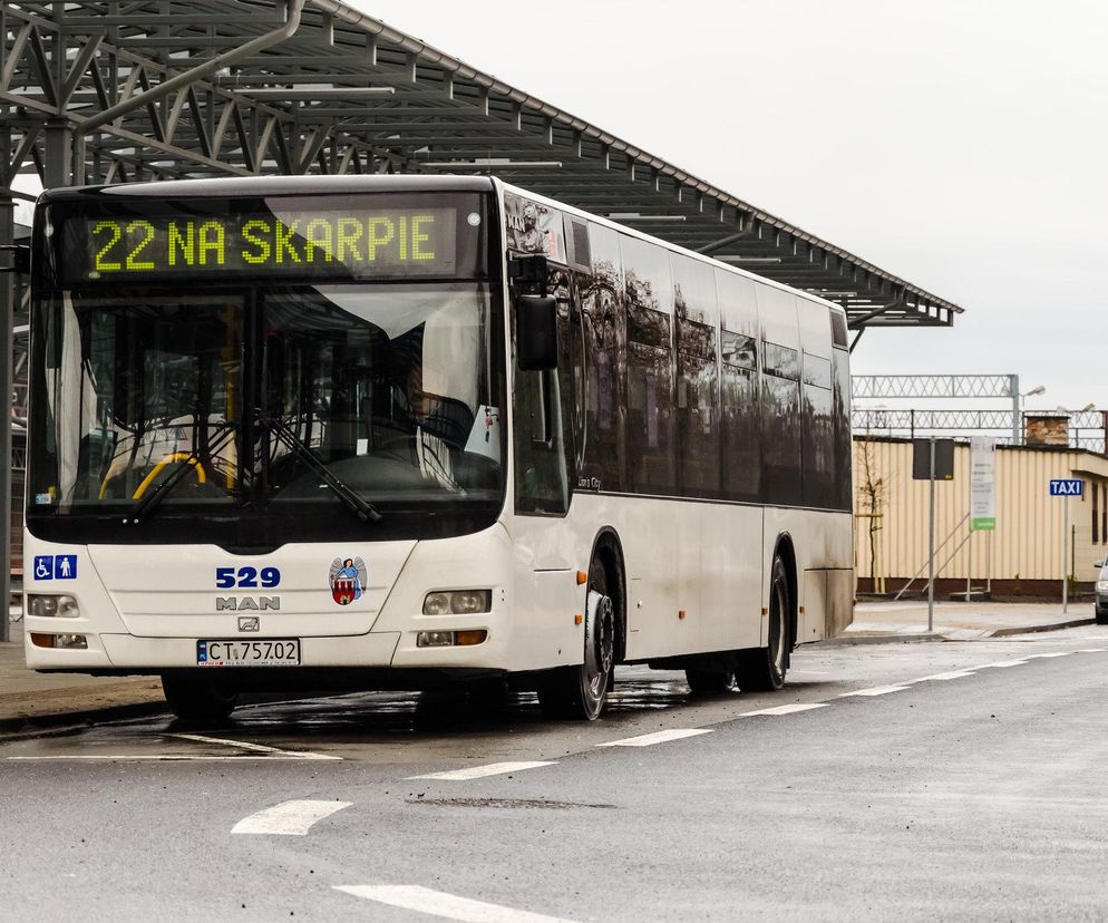 Zmiany w trasach autobusowych na lewobrzeżu. Te linie z korektami