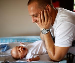 To dzieje się z ciałem dorosłych, gdy obok płacze dziecko. Zaskakujące wyniki badań