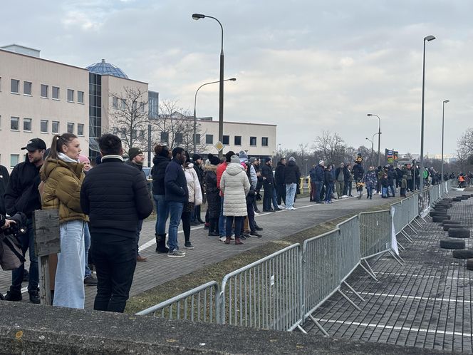 Finał WOŚP w Olsztynie. Występy artystyczne w Kortosferze i driftowanie na parkingu UWM