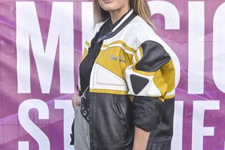 Ciężarna Olga Kalicka pozuje topless. Internauci zachwyceni