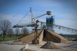 Szok! Obok ich domów ma powstać betoniarnia. Mieszkańcy przerażeni!