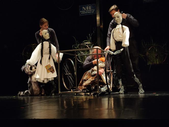 Premiera na kieleckiej scenie lalkowej. „Arka Czasu” w Teatrze „Kubuś”